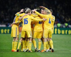 Сборная Украины обыграла сборную Швеции в своем первом матче на Евро-2012