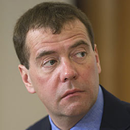 Медведев предложил узаконить лоббизм в России