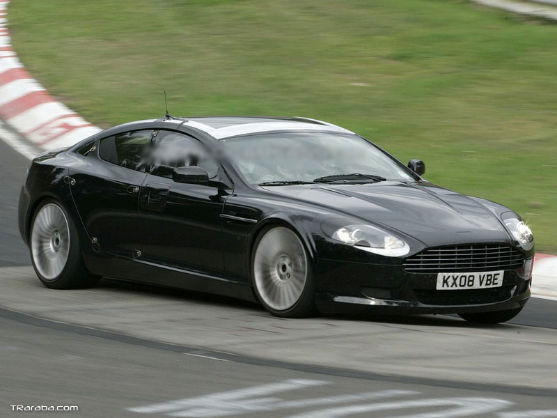 Aston Martin Rapide вызовет на дуэль Porsche Panamera Turbo